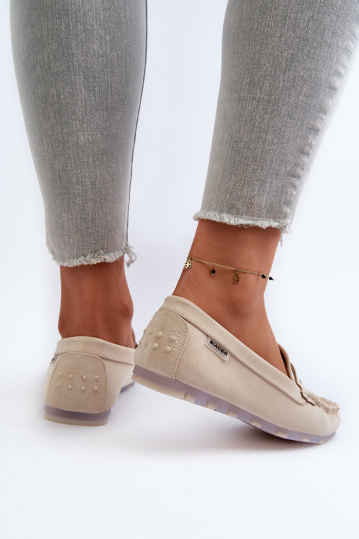 mocassini da donna realizzati in ecopelle nel colore avorio Celoria