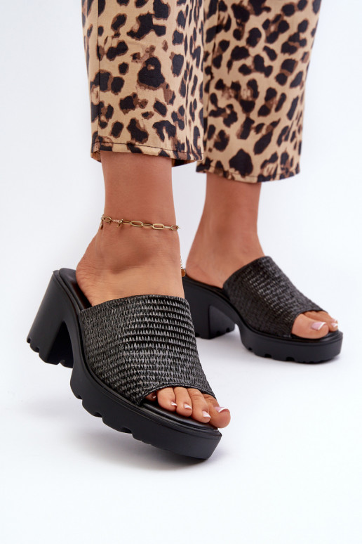Pantofole da donna con tacco alto intrecciate Titantha nere