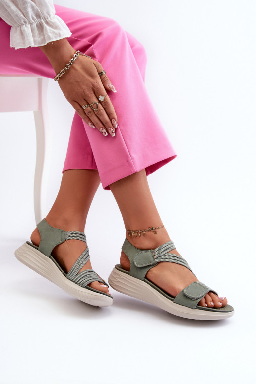 Comodi sandali con chiusure adesive nel colore verde Eladora Comodi sandali con chiusure adesive nel colore verde Eladora