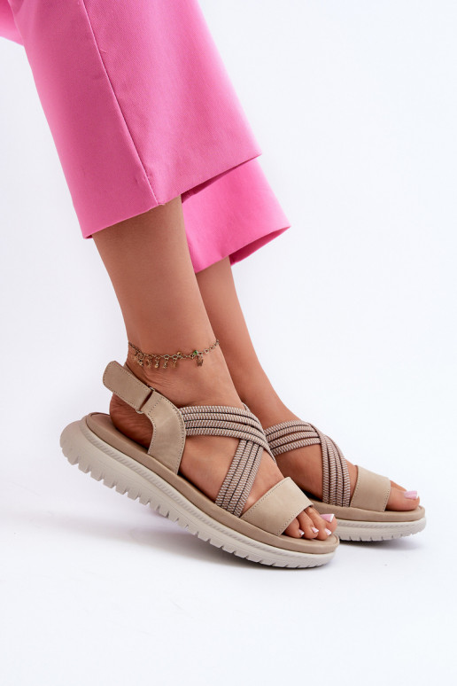 Comodi sandali con chiusure adesive nel colore beige Ceclea Comodi sandali con chiusure adesive nel colore beige Ceclea