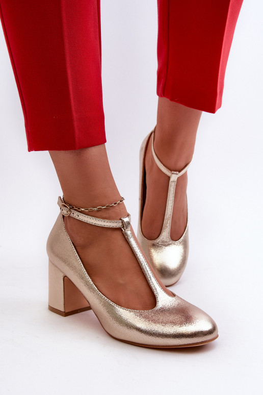 Scarpe realizzate in ecopelle con tacco Raniyah color oro