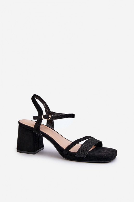 Eleganti sandali con tacco alto Z Błyszczącym in colore nero Tessata