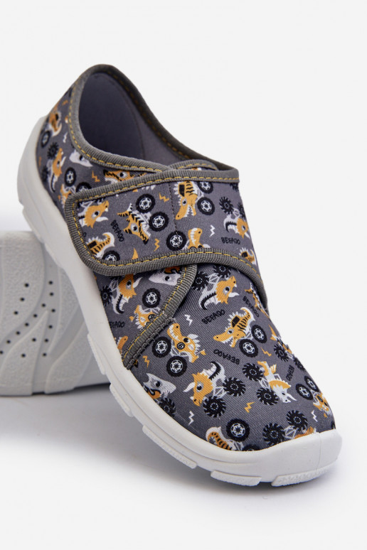 Comode ciabatte per ragazzi con chiusure adesive Befado 974Y552 grigie Comode ciabatte per ragazzi con chiusure adesive Befado 974Y552 grigie