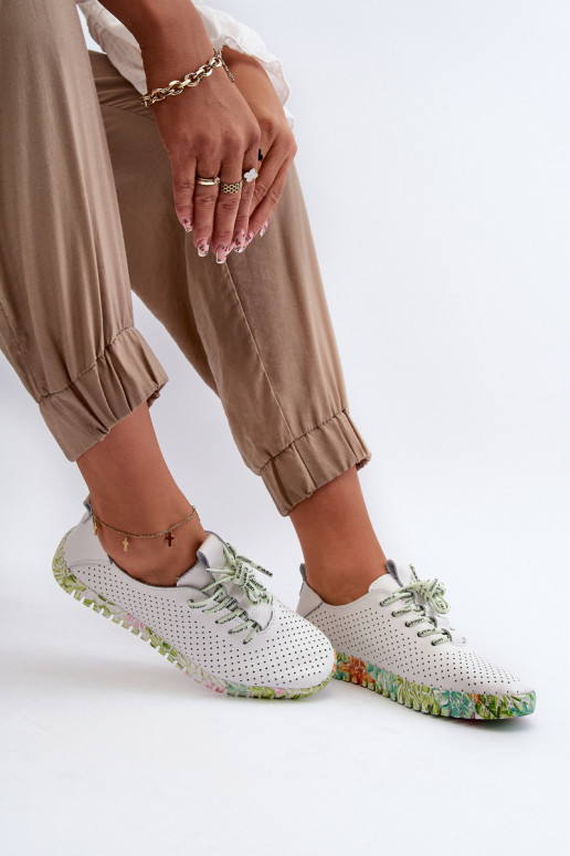 Scarpe Sznurowe in Farnalea bianca Scarpe Sznurowe in Farnalea bianca