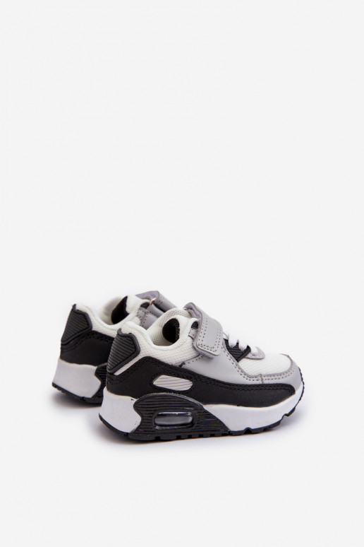 Scarpe modello sneaker da bambino con chiusure adesive colore grigio Krissandra