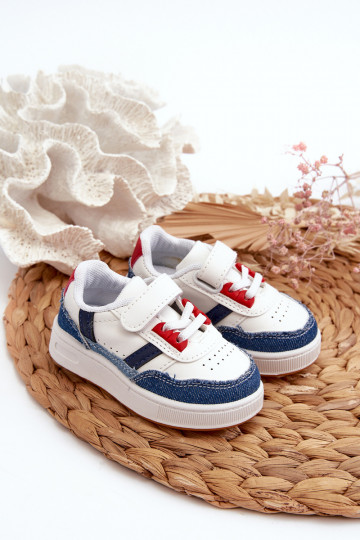 Scarpe sportive per bambini del modello classico. Materiale denim Marlin