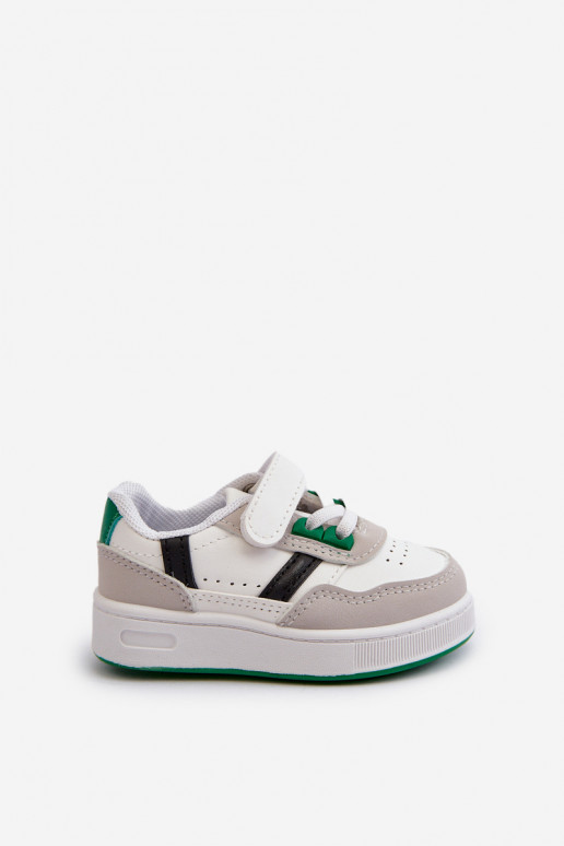 Scarpe sportive per bambini del modello classico Colore bianco-verde Marlin