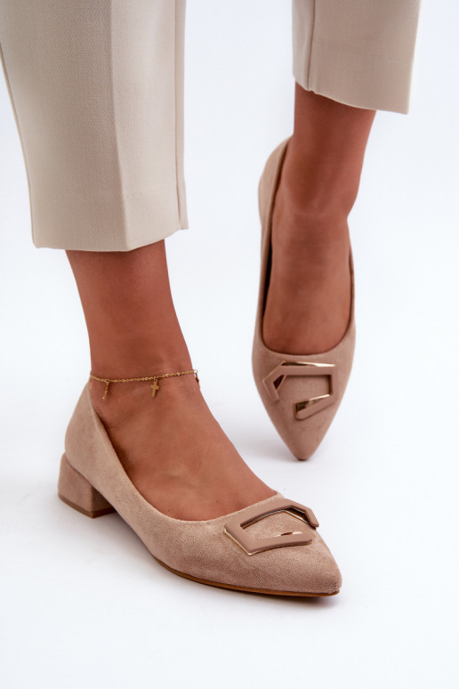 Scarpe a tacco basso con ornamenti in ecopelle scamosciata S.Barski KV27-034 beige