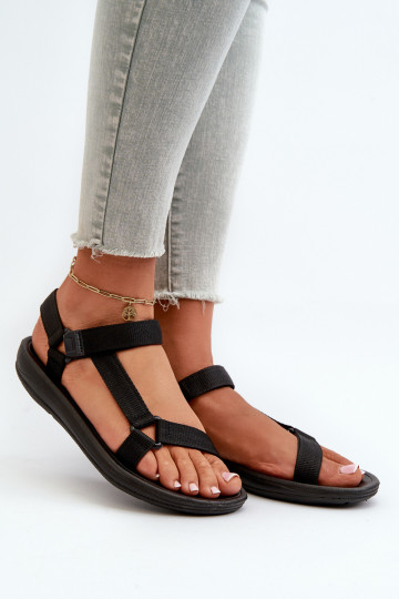 Sandali da donna in stile sportivo con chiusure adesive in colore nero Vilari 2