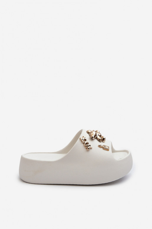 Ciabatte da donna Lengva Ciabatte leggere con bellissimi dettagli in colore bianco Orchia Ciabatte da donna Lengva Ciabatte leggere con bellissimi dettagli in colore bianco Orchia