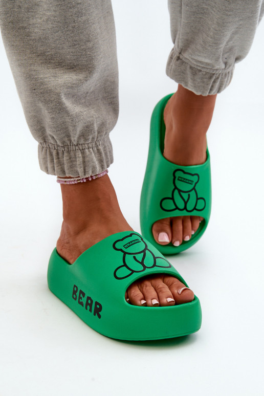 Pantofole leggere Pantofole da donna con suole massicce alla moda con orsetto di colore verde Lamira Pantofole leggere Pantofole da donna con suole massicce alla moda con orsetto di colore verde Lamira
