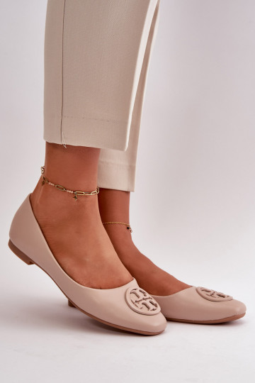 Ballerine da donna con ornamenti in pelle sintetica color sabbia Rhodike 2
