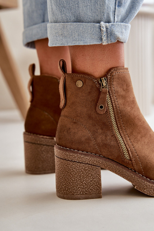 stivali riscaldati da donna Z realizzati in eco-camoscio colore marrone Velarilla