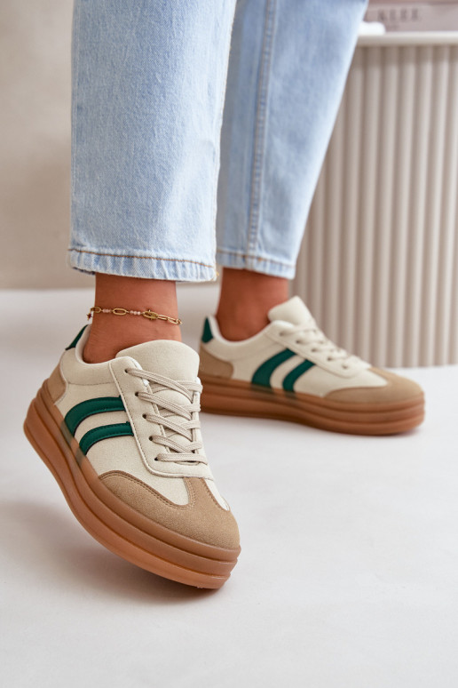 Scarpe modello sneakers Femminile con una piattaforma beige-colore verde Nesonice Scarpe modello sneakers Femminile con una piattaforma beige-colore verde Nesonice