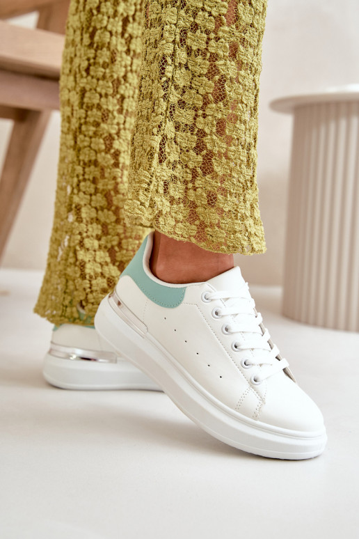 Scarpe basse per il tempo libero con plateau realizzate in ecopelle colore Bianco-verde Nevelena