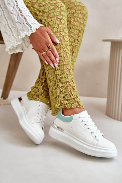 Scarpe basse per il tempo libero con plateau realizzate in ecopelle colore Bianco-verde Nevelena
