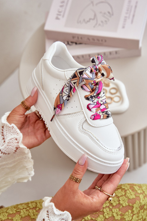 Scarpe modello sneakers Da Donna con plateau Con lacci decorativi in colore bianco Mistra