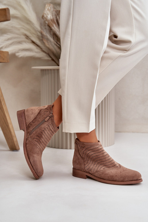 Stivali da donna con tacchi larghi con elementi traforati colore marrone S.Barski HY42-076