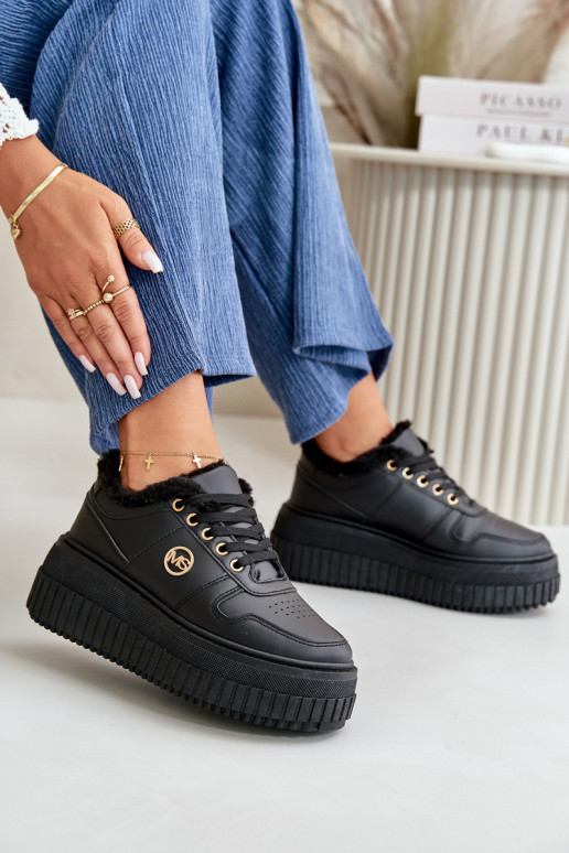 Scarpe modello sneakers scarpe da ginnastica Femminile riscaldamento con suole massicce alla moda colore nero Verissha