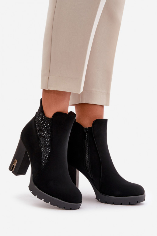 riscaldamento Stivali da donna In un posto alto Z Haftem colore nero Verissae