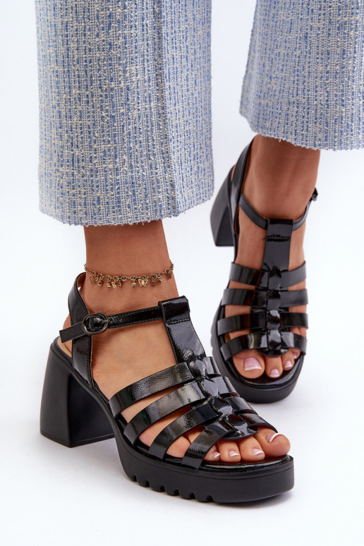 con effetto lacca Sandali con tacco da donna di colore nero Aninifer