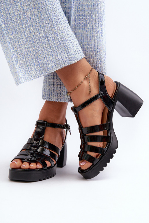con effetto lacca Sandali con tacco da donna di colore nero Aninifer