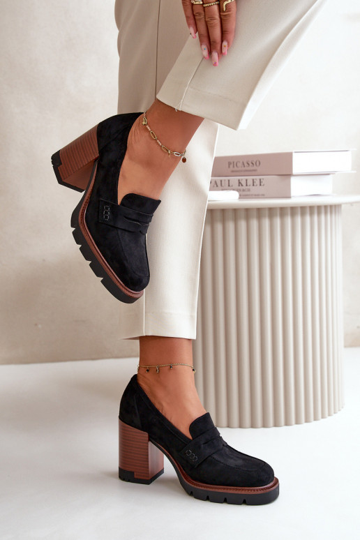 Scarpe con tacco da donna realizzate...