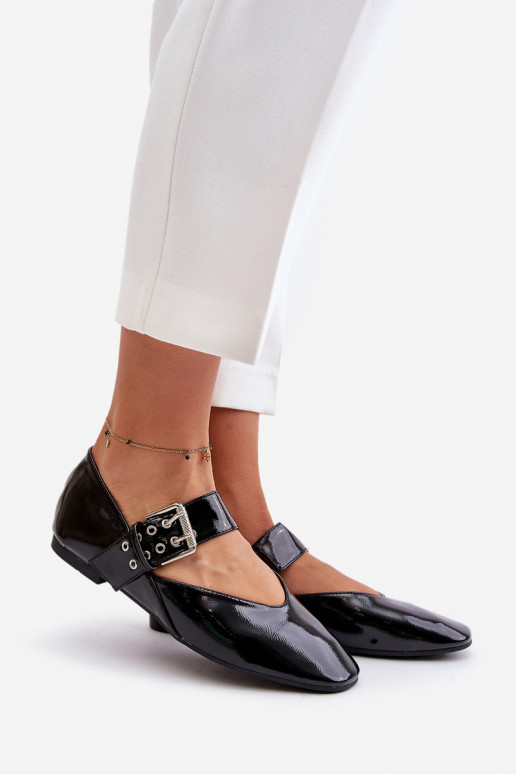 Ballerine laccate con cinghie colore nero Azirae Ballerine laccate con cinghie colore nero Azirae