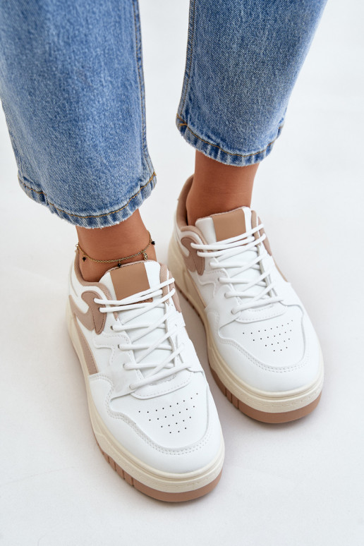 Femminile Scarpe modello sneakers in ecopelle con una piattaforma Bianco-beige Henizore Femminile Scarpe modello sneakers in ecopelle con una piattaforma Bianco-beige Henizore