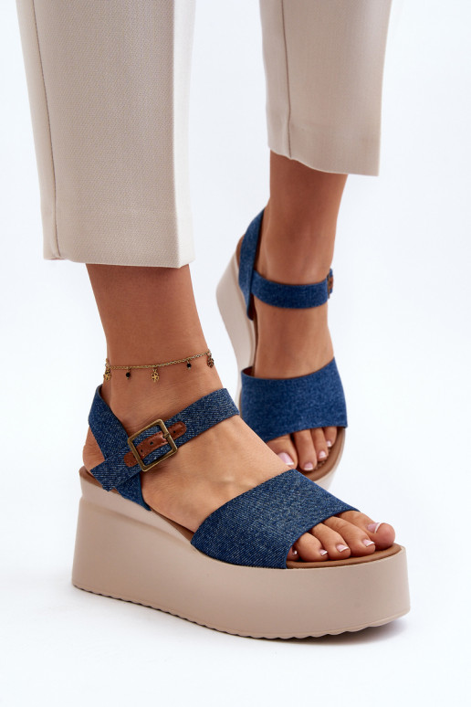 Sandali con plateau in denim colore...
