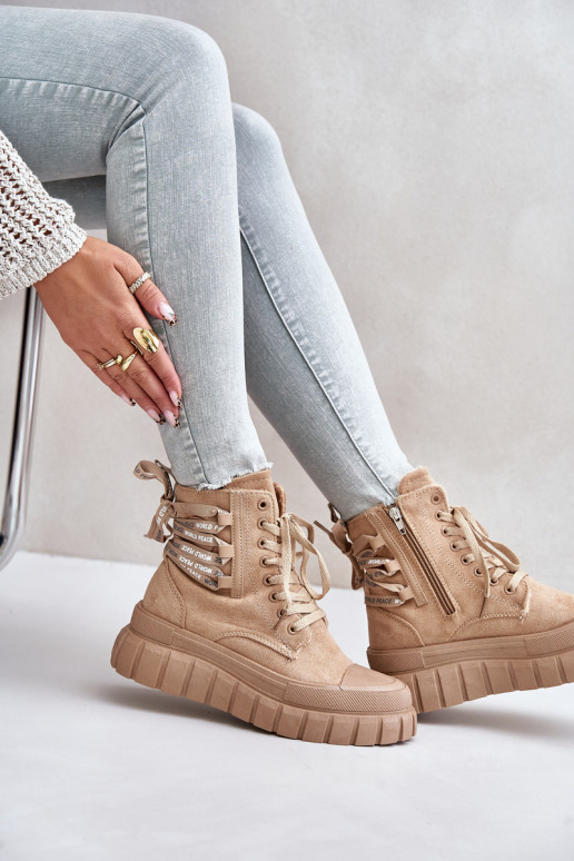 Stivali da donna con una piattaforma Con decorazioni Allacciaturam colore marrone Edidda