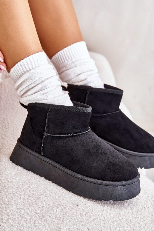 Basso Stivali da neve Femminile con una piattaforma riscaldamento con pelliccia all interno colore nero Saldren