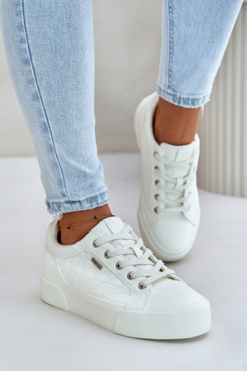 Scarpe per il tempo libero con una piattaforma riscaldamento Big Star OO274A464 Colore bianco