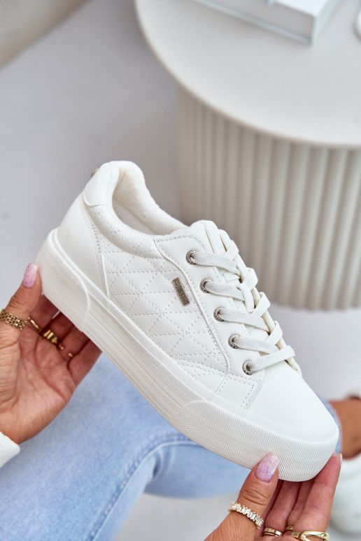 Scarpe per il tempo libero con una piattaforma riscaldamento Big Star OO274A464 Colore bianco