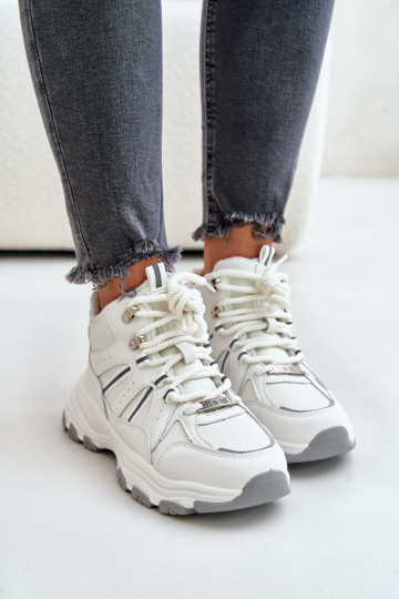 riscaldamento Scarpe modello sneakers Femminile Big Star OO274A161 Colore bianco