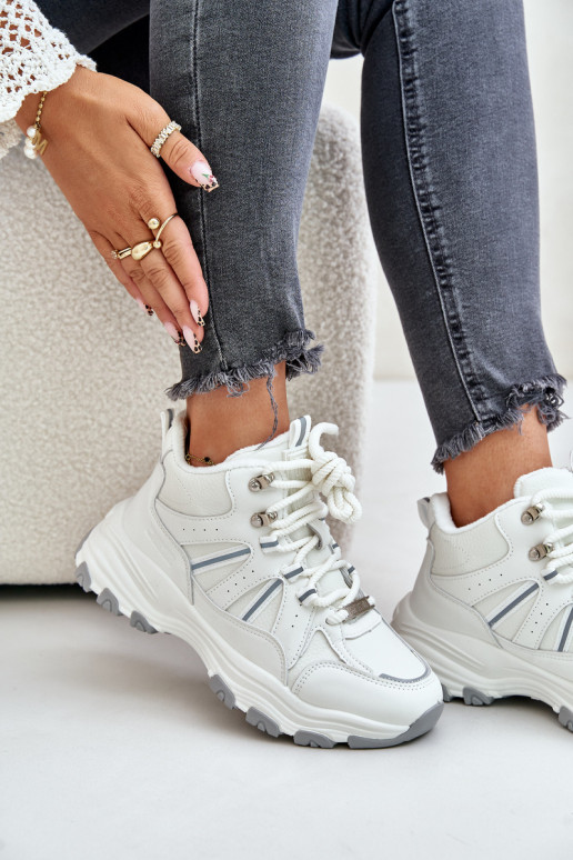 riscaldamento Scarpe modello sneakers Femminile Big Star OO274A161 Colore bianco