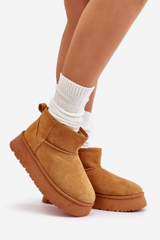 Doposci bassi da donna con plateau riscaldati con pelliccia interna colore marrone Saldren Doposci bassi da donna con plateau riscaldati con pelliccia interna colore marrone Saldren