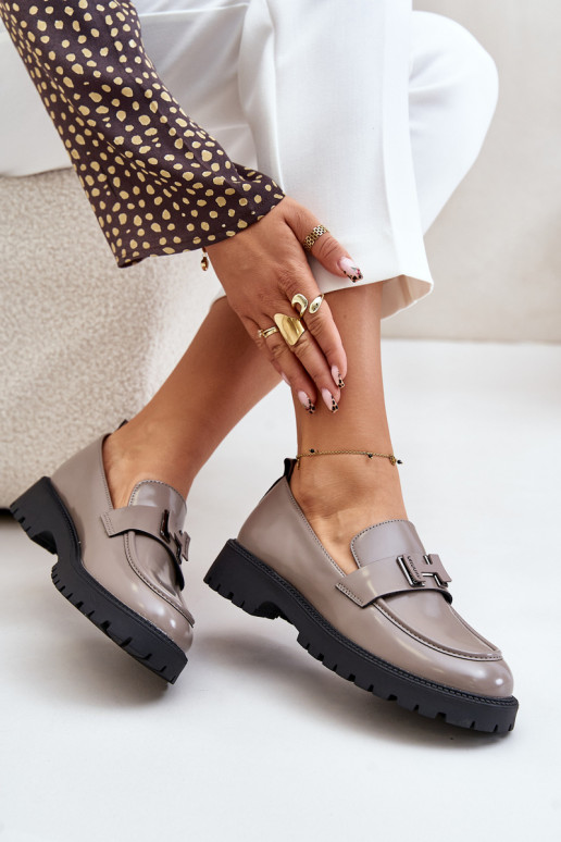 Mocassini da donna in vernice Vinceza...