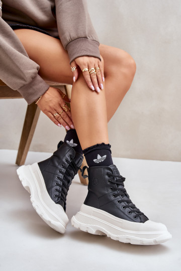 Scarpe casual isolate in pelle con plateau Big Star OO274A599 in nero