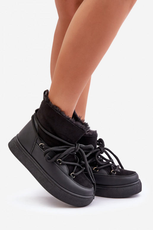 Stivali da neve Femminile con una piattaforma riscaldamento con pelliccia all interno colore nero Aziara Stivali da neve Femminile con una piattaforma riscaldamento con pelliccia all interno colore nero Aziara