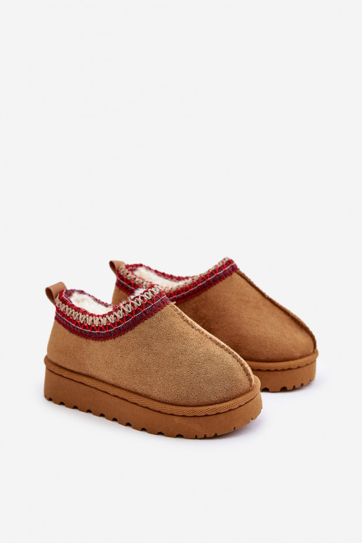 Stivali da neve per bambini con plateau, isolati con pelliccia interna in marrone Vilabria Stivali da neve per bambini con plateau, isolati con pelliccia interna in marrone Vilabria