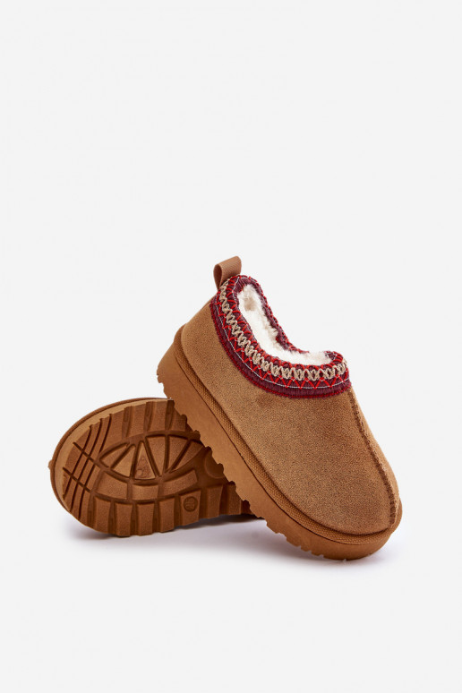 Stivali da neve per bambini con plateau, isolati con pelliccia interna in marrone Vilabria Stivali da neve per bambini con plateau, isolati con pelliccia interna in marrone Vilabria