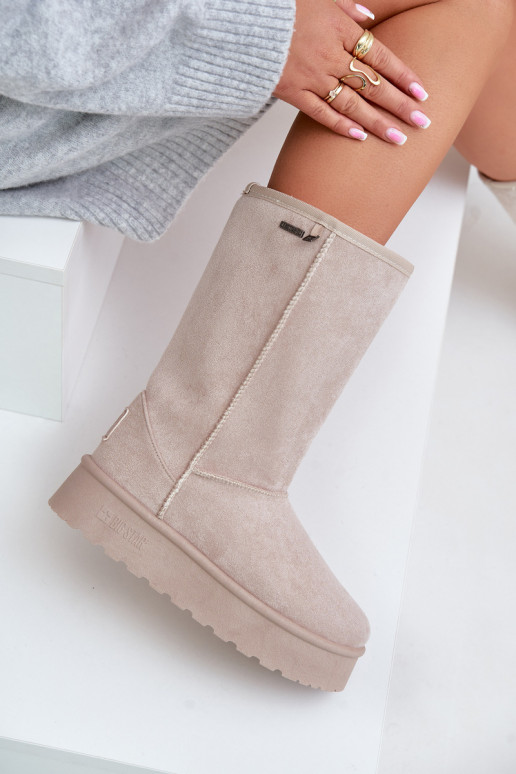 Alto Stivali da neve con una piattaforma Big Star OO274894 colore avorio