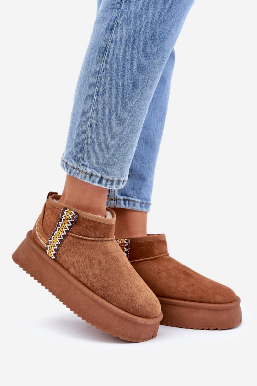 Stivali da neve con una piattaforma con scritti colore marrone Udra