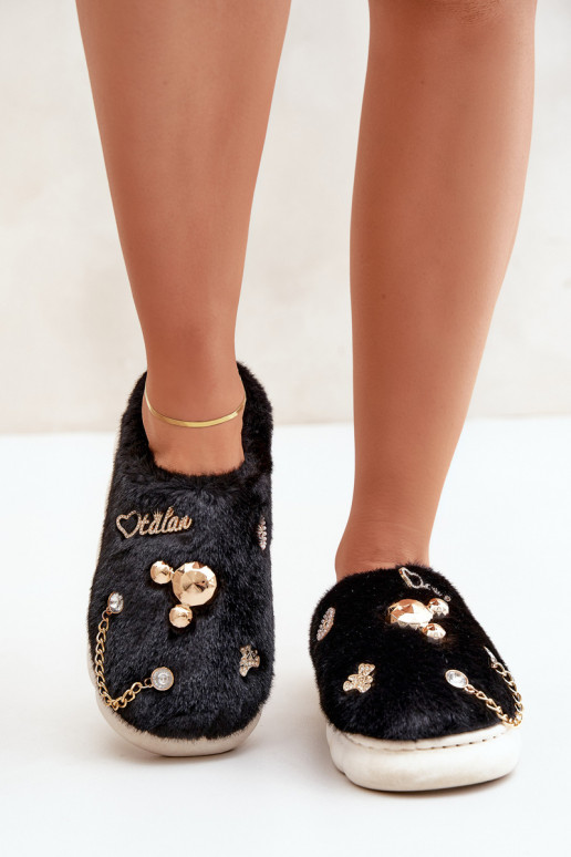 Pantofole con pelliccia Z Przypinkami nere Ivelfedi