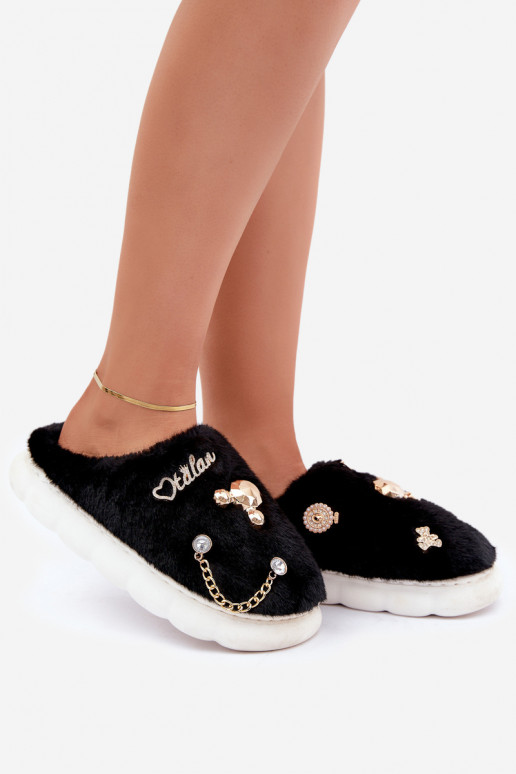 Pantofole con pelliccia Z Przypinkami nere Ivelfedi