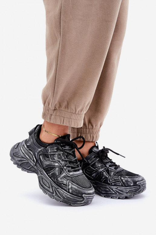 Stivaletti modello sneakers da donna Z Przetarciami con platform neri SeladĮen