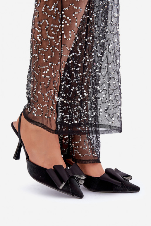  scarpe col tacco alto con nastri colore nero Selatea