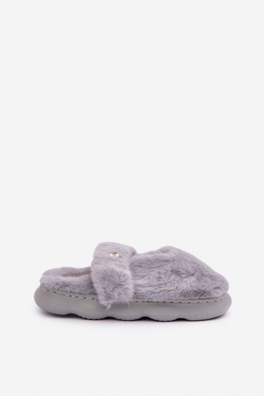 Pantofole Z con decorazione a forma di spilla grigie Primaria