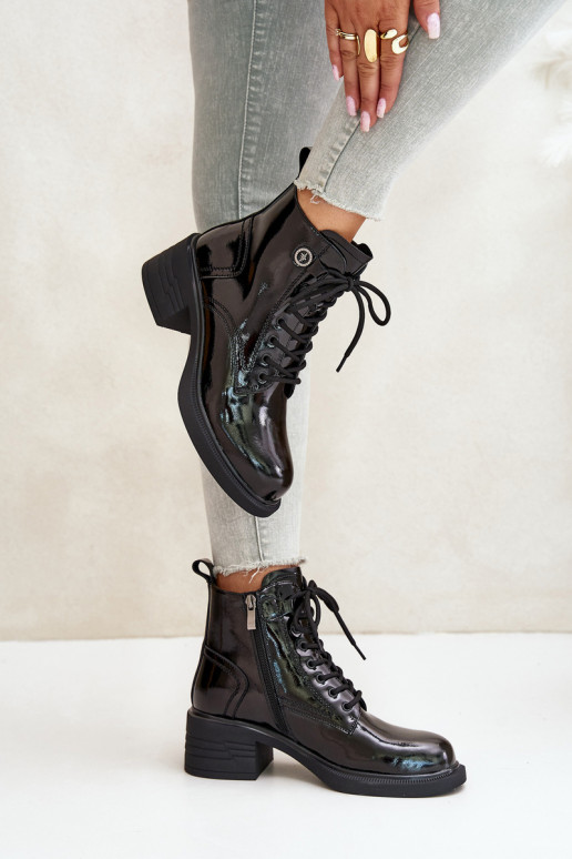Stivaletti in pelle verniciata... Stivaletti in pelle verniciata...